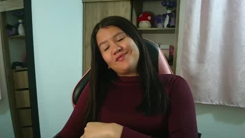 Olivia online show from 05-04-26, 12:01