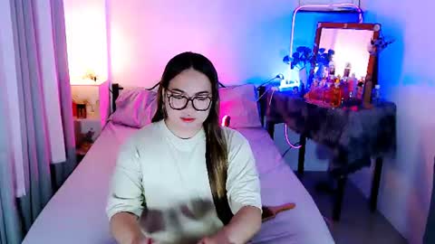 Snapshot of olivia_xxo chatting on 06-30-26, 06:14 olivia_xxo online show from 06-30-26, 06:14