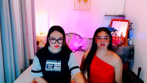 Snapshot of olivia_xxo chatting on 07-21-26, 11:45 olivia_xxo online show from 07-21-26, 11:45