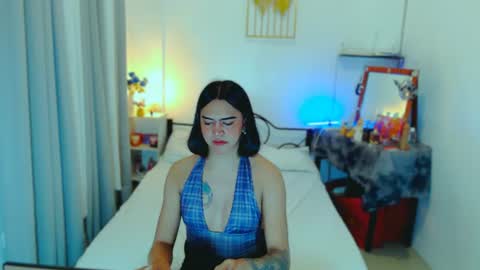 Snapshot of olivia_xxo chatting on 08-04-26, 07:05 olivia_xxo online show from 08-04-26, 07:05