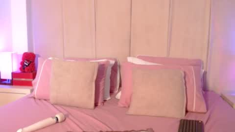 My name is olivia but can you call me Oli online show from 12-10-24, 05:44