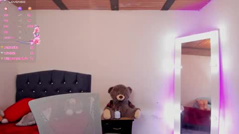 Olivia -  Milky big boobs online show from 01-17-25, 08:33
