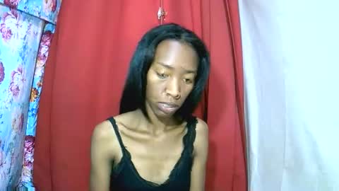 oliviah27 online show from 10-07-25, 03:14