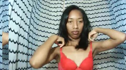 oliviah27 online show from 11-11-25, 02:39