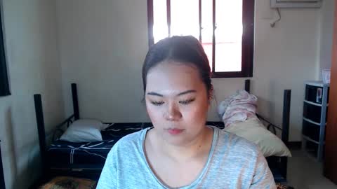 Snapshot of oliviahollywood chatting on 01-06-25, 03:53 olivia hollywood online show from 01-06-25, 03:53