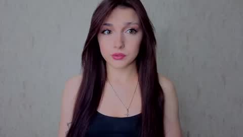 Snapshot of oliviahoresnev chatting on 06-25-26, 04:55 Olivia online show from 06-25-26, 04:55