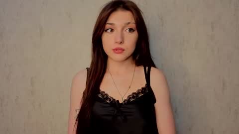 Snapshot of oliviahoresnev chatting on 07-03-26, 03:07 Olivia online show from 07-03-26, 03:07