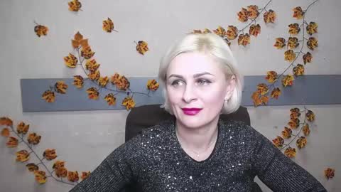 OliviaHorst online show from 12-12-24, 01:39