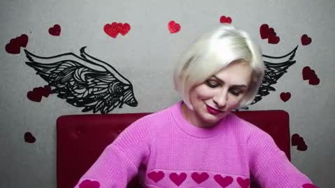 OliviaHorst online show from 02-19-25, 05:06