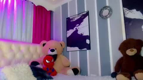 oliviahot01 online show from 02-17-26, 01:24