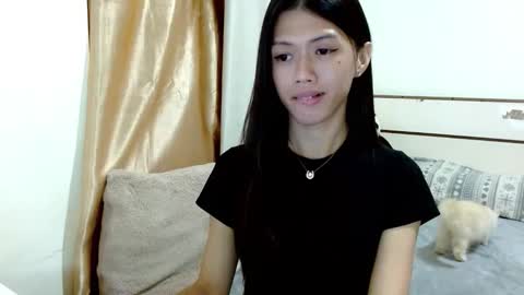 oliviaknightx online show from 04-08-26, 04:51