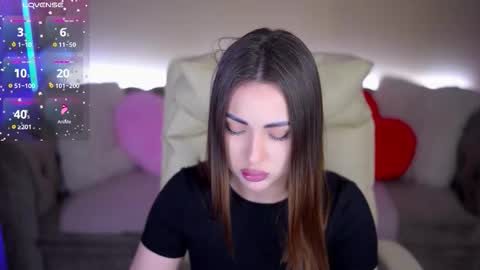 Olivia online show from 02-25-26, 01:54