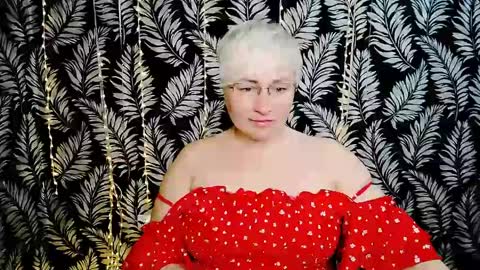 Kelly online show from 05-12-26, 10:34