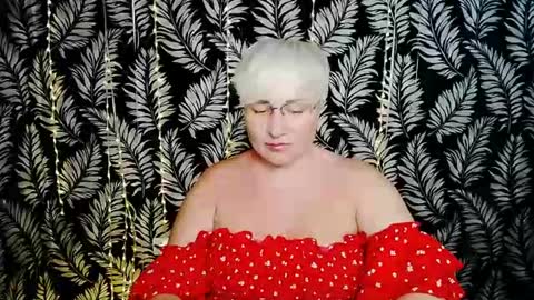 Kelly online show from 06-12-26, 10:25