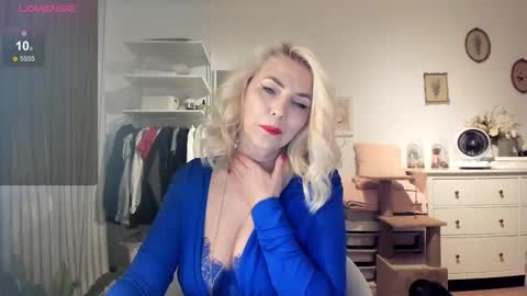 Snapshot of ollalla7 chatting on 11-04-25, 07:02 ollalla7 online show from 11-04-25, 07:02