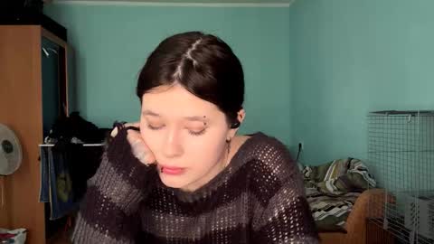 Emilia online show from 02-08-26, 08:07