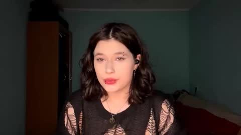 Emilia online show from 02-09-26, 09:08