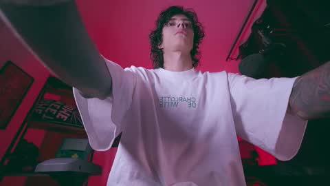 Snapshot of olliver___y chatting on 02-26-26, 04:44 online show from 02-26-26, 04:44