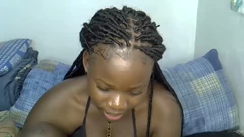 ollleina online show from 02-04-26, 05:35