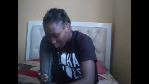 olwami4 online show from 12-16-25, 02:22