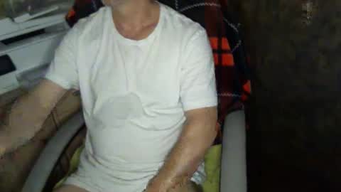Snapshot of omalisvaleos chatting on 04-25-26, 06:16 omaleos online show from 04-25-26, 06:16