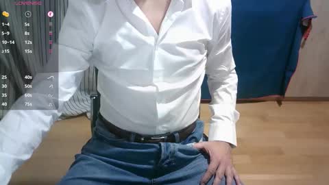 Snapshot of omar87ram chatting on 11-22-25, 01:37 Omar online show from 11-22-25, 01:37