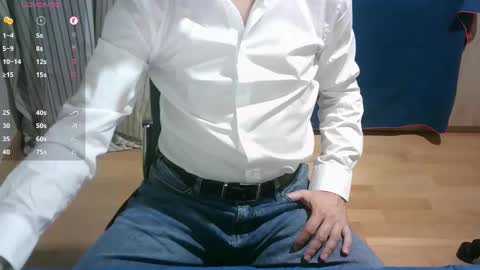 Snapshot of omar87ram chatting on 12-20-25, 08:49 Omar online show from 12-20-25, 08:49