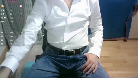 Snapshot of omar87ram chatting on 02-20-26, 04:07 Omar online show from 02-20-26, 04:07