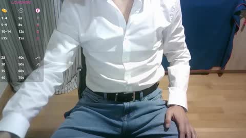 Snapshot of omar87ram chatting on 03-07-26, 07:16 Omar online show from 03-07-26, 07:16