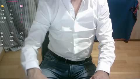 Snapshot of omar87ram chatting on 05-23-26, 03:38 Omar online show from 05-23-26, 03:38