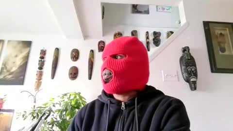 omarbbcbeast8 online show from 04-24-26, 04:20