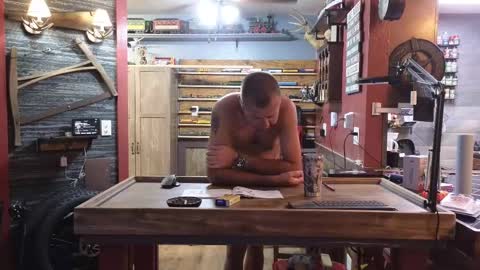 Snapshot of omfgy chatting on 10-12-25, 08:52 Norm online show from 10-12-25, 08:52