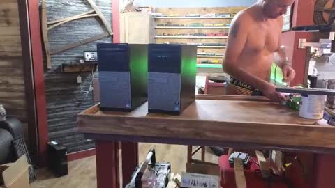 Snapshot of omfgy chatting on 10-14-25, 05:47 Norm online show from 10-14-25, 05:47