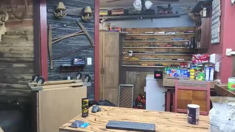 Snapshot of omfgy chatting on 11-07-25, 07:25 Norm online show from 11-07-25, 07:25