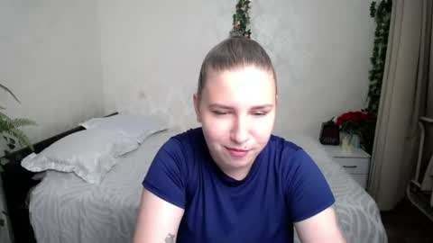 Snapshot of omg_sosexy_i chatting on 07-07-26, 09:13 omg_sosexy_i online show from 07-07-26, 09:13