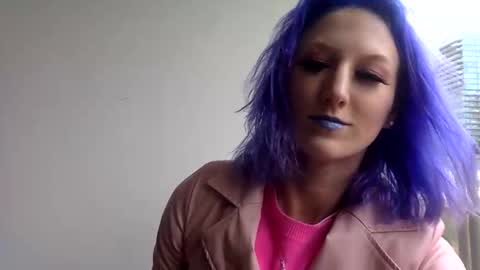 Snapshot of omilk chatting on 12-12-24, 06:42 omilk online show from 12-12-24, 06:42