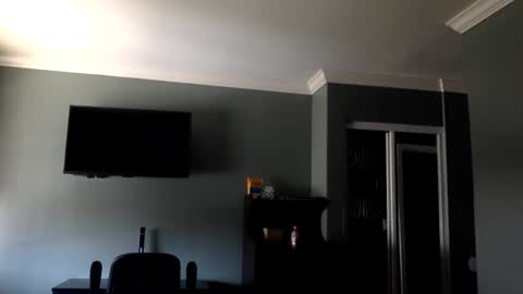 Snapshot of omilk chatting on 11-02-25, 04:53 omilk online show from 11-02-25, 04:53