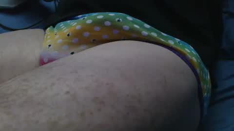 Snapshot of omniluvr chatting on 11-04-25, 11:31 Willy Wanker online show from 11-04-25, 11:31