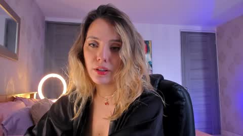 Martina Ricci online show from 01-06-25, 05:16