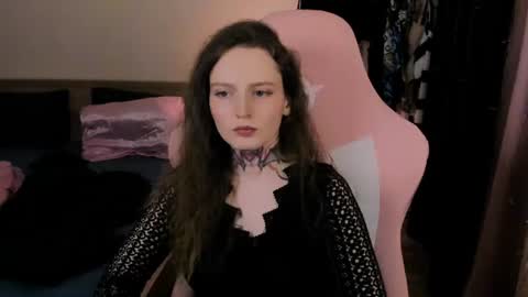 on_yxxx online show from 06-19-26, 05:17