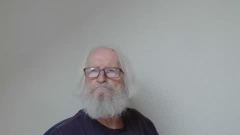 Somewhere over the rainbow online show from 10-17-25, 02:19