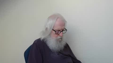 Somewhere over the rainbow online show from 04-25-26, 05:21