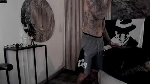     ... online show from 11-21-25, 03:38