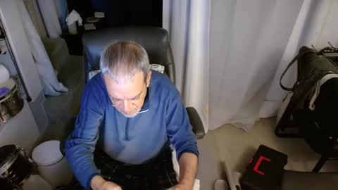 ondoko1234 online show from 10-06-25, 12:57