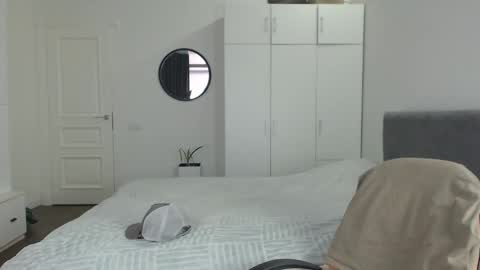 onebestlover online show from 03-11-25, 08:52