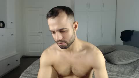 onebestlover online show from 10-17-25, 07:00