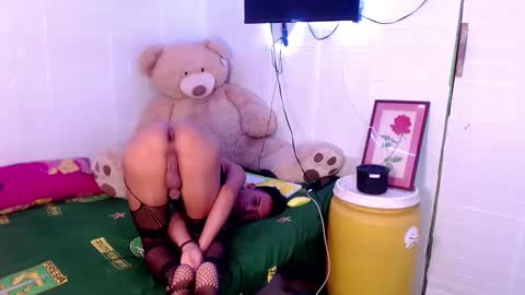 Wyn Will serve you and be your slave online show from 03-11-25, 04:54