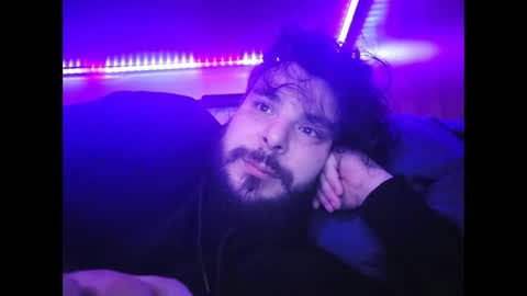 Snapshot of onecrew1 chatting on 01-07-25, 01:03 onecrew1 online show from 01-07-25, 01:03