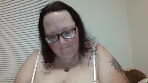 Pixie online show from 02-05-25, 03:23