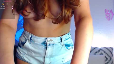 Snapshot of onehotbigass chatting on 09-30-25, 08:14 ONLINE online show from 09-30-25, 08:14